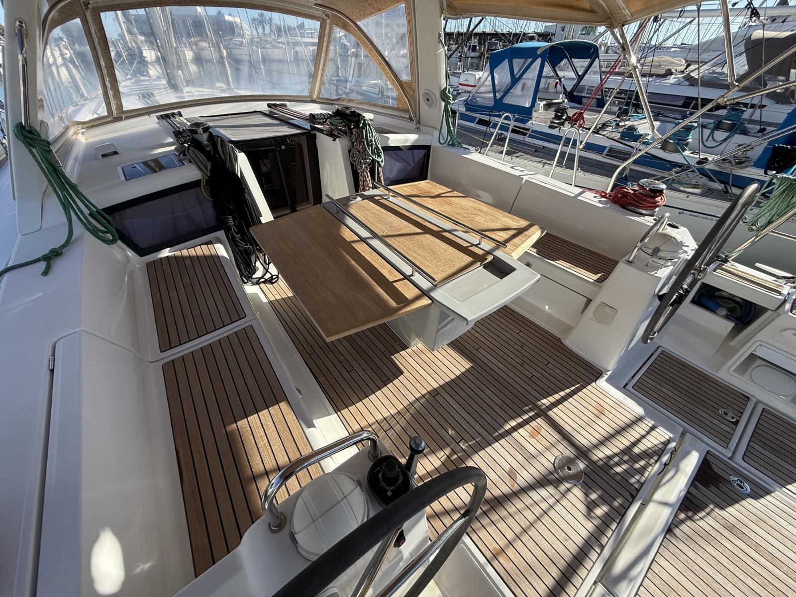 rMsxl_oceanis_48_la_grande_motteimg_8461.jpg