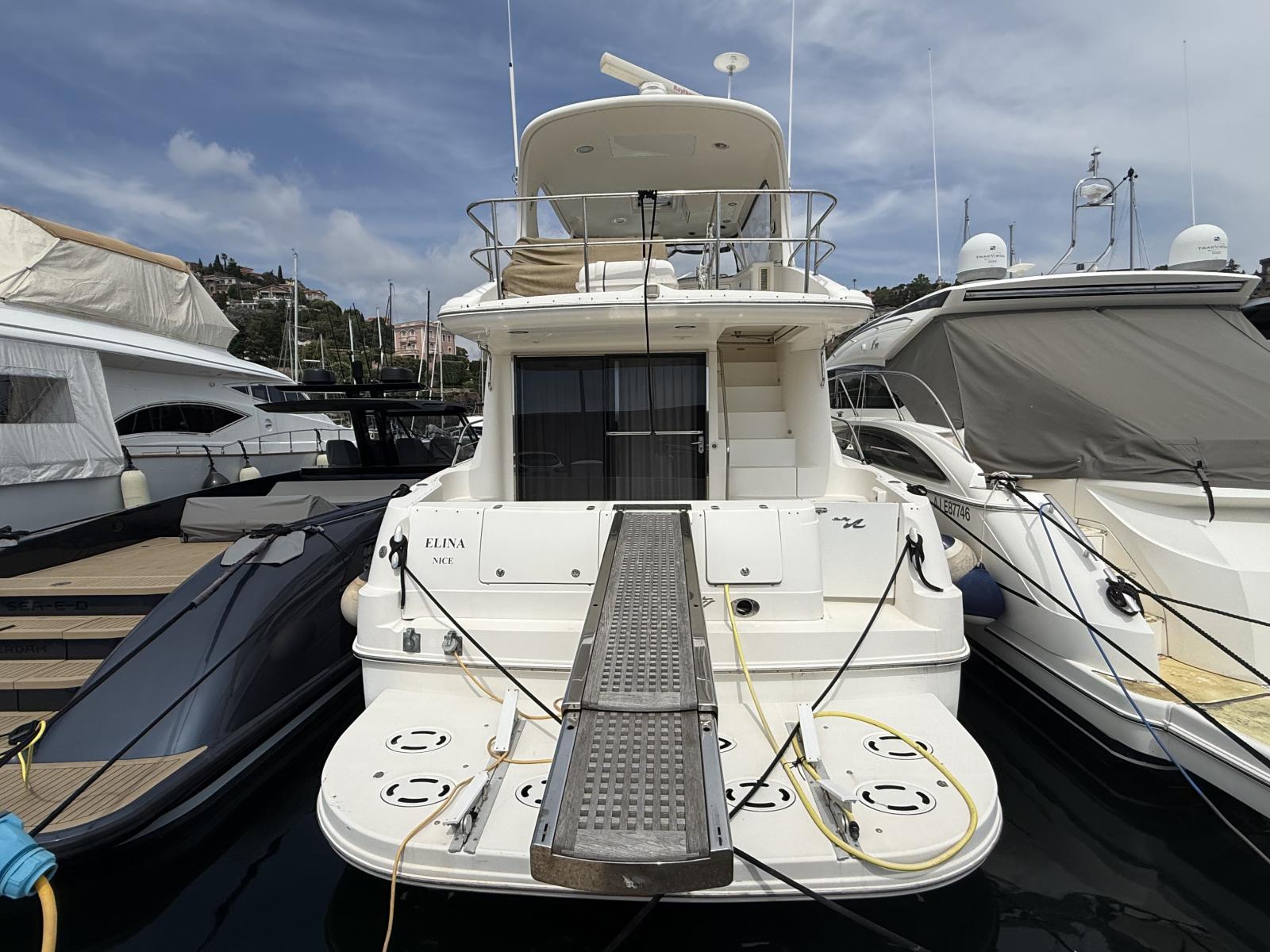 BDkVC_sea_ray_54_fly_la_grande_motteimg_6658.jpg