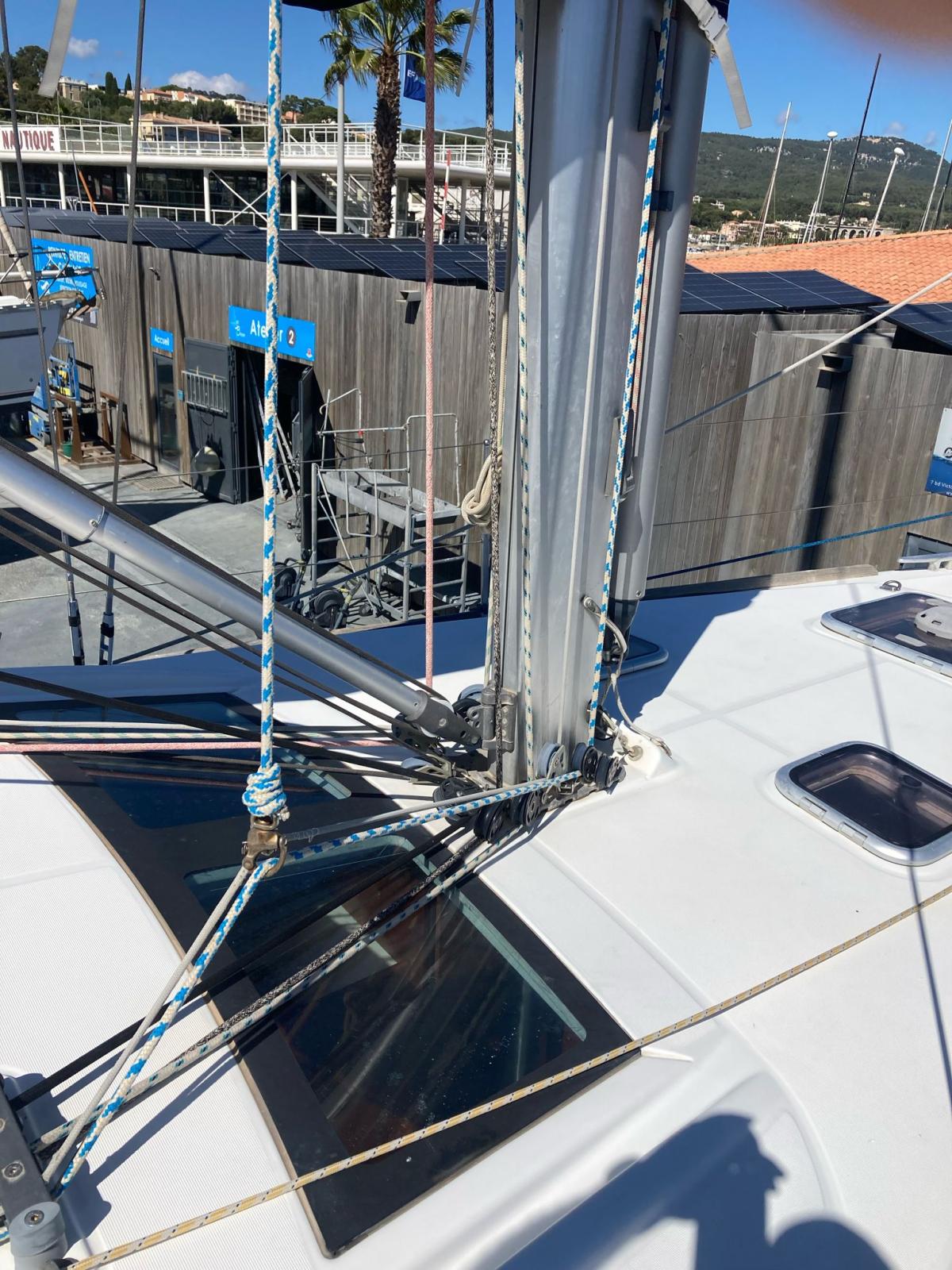 QxxWS_oceanis_40_la_grande_mottephoto-2026-05-28-07-47-24_3.jpg
