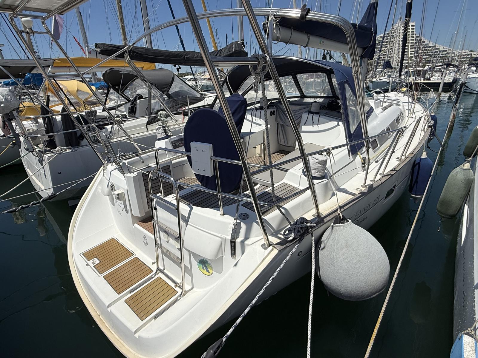 GEd5i_beneteau_oceanis_423_la_grande_motteimg_6451_2.jpg