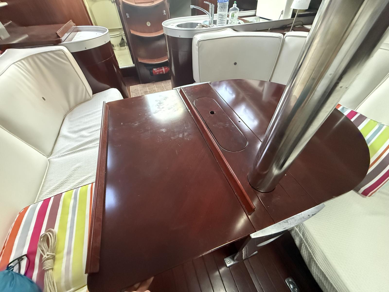 9UwV9_beneteau_first_41s5_la_grande_motteimg_8707.jpg