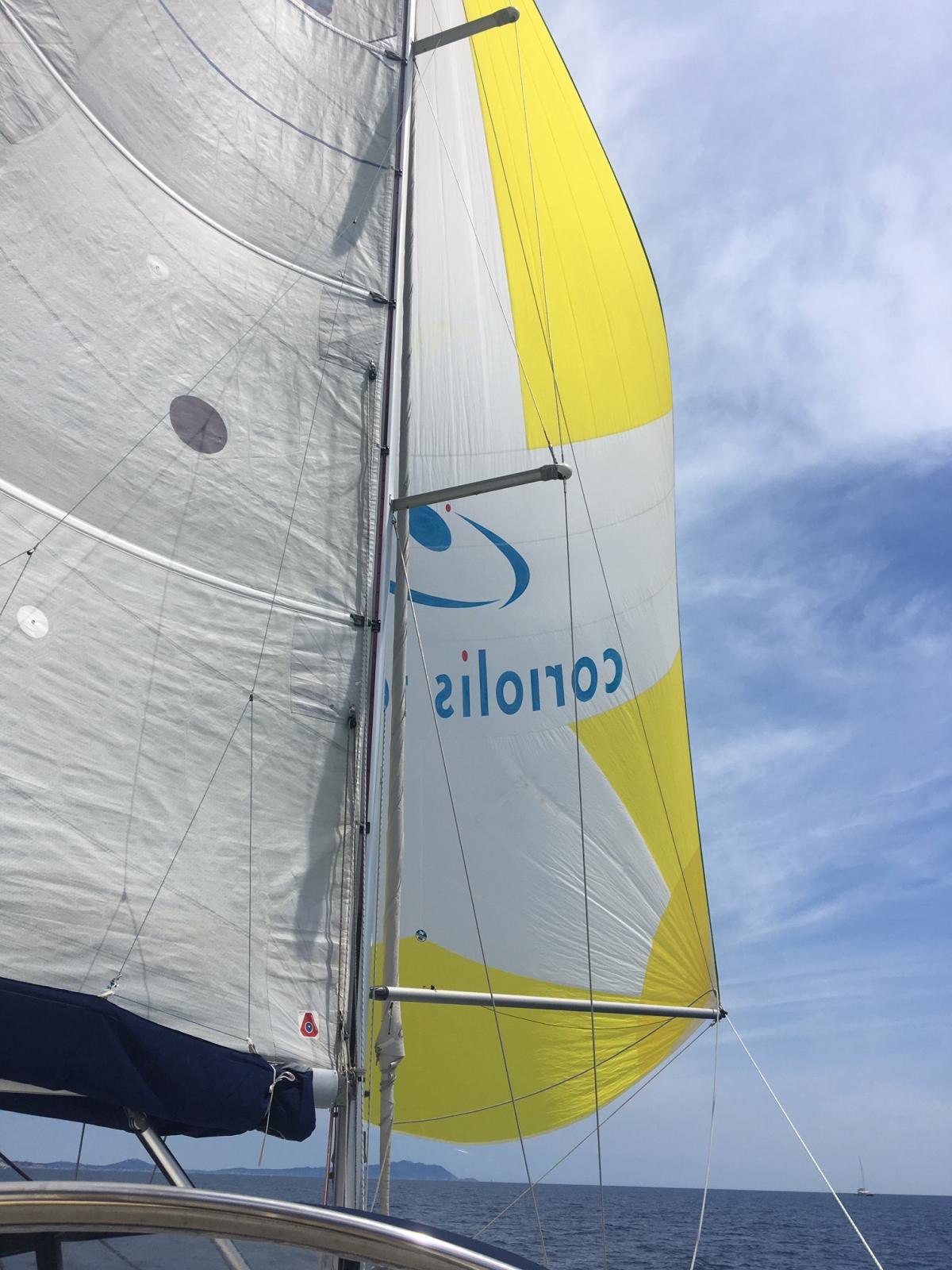 FXMfV_oceanis_40_la_grande_motte1_spi_-_copie.jpg