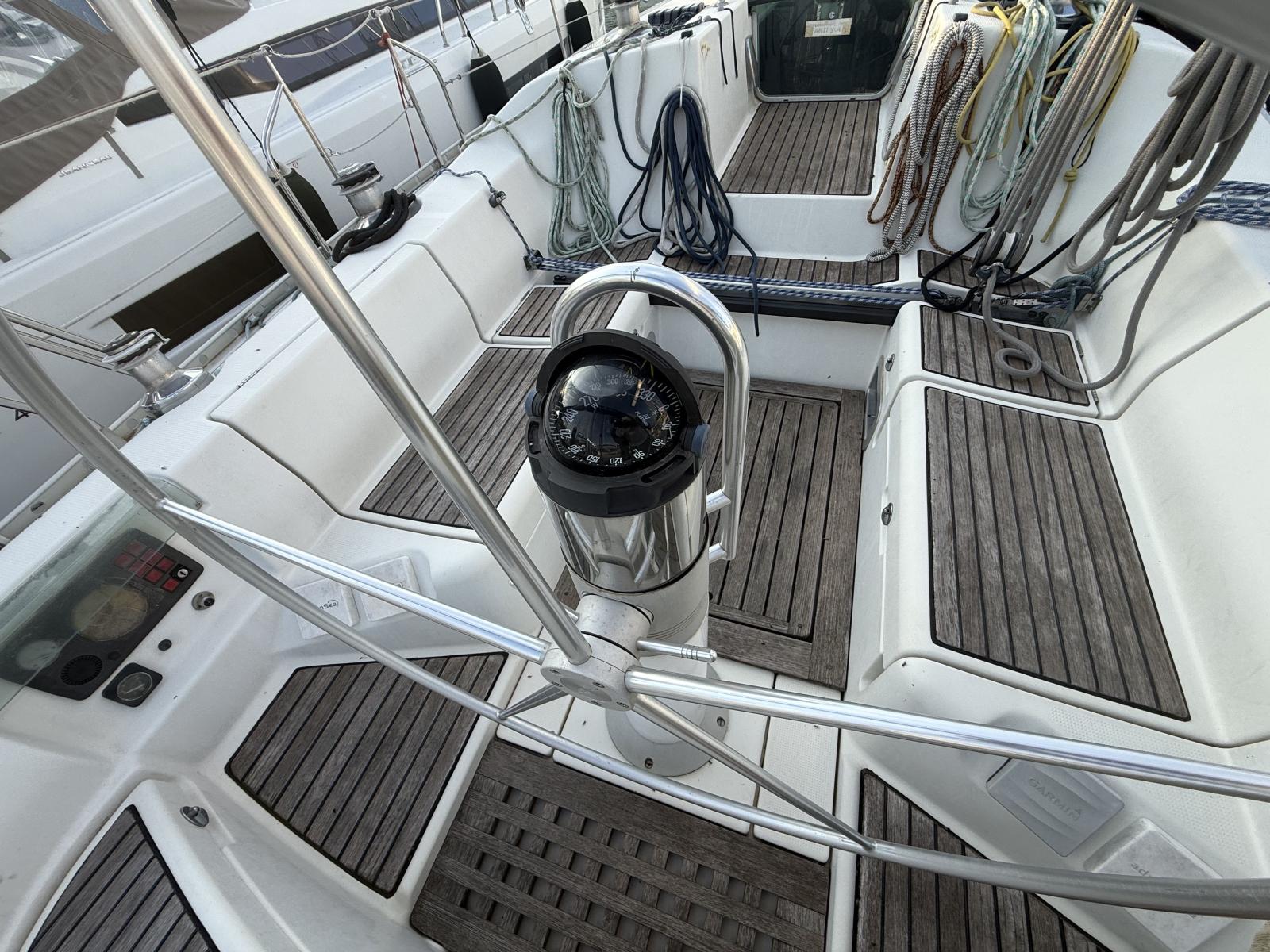 yVQCZ_beneteau_first_41s5_la_grande_motteimg_8685.jpg