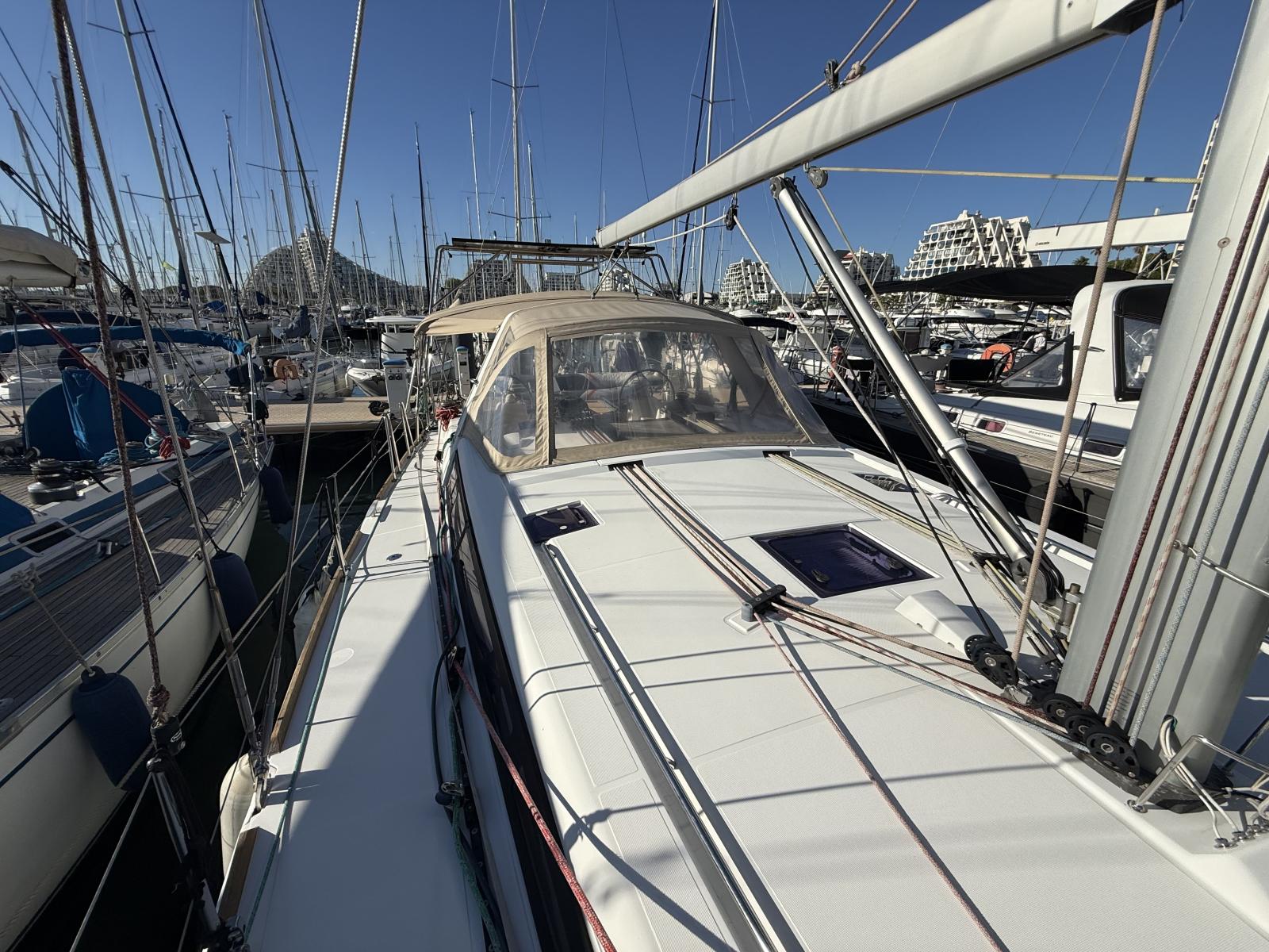 2w8Om_oceanis_48_la_grande_motteimg_8474.jpg