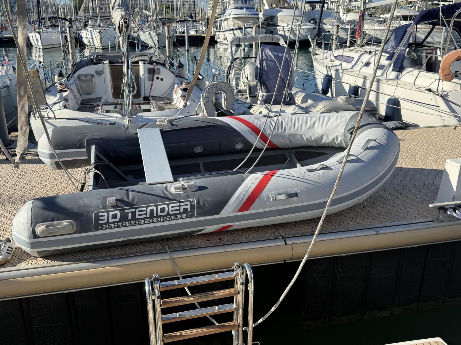 01jgz_oceanis_48_la_grande_motteimg_8491.jpg