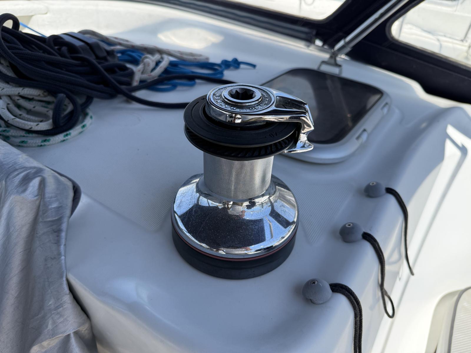 Md2mX_beneteau_oceanis_423_la_grande_motteimg_6464.jpg