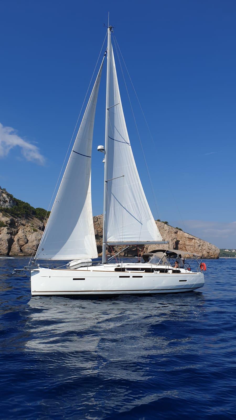 FD1yO_jeanneau_sun_odyssey_409_la_grande_motte20240808-wa0000.jpg