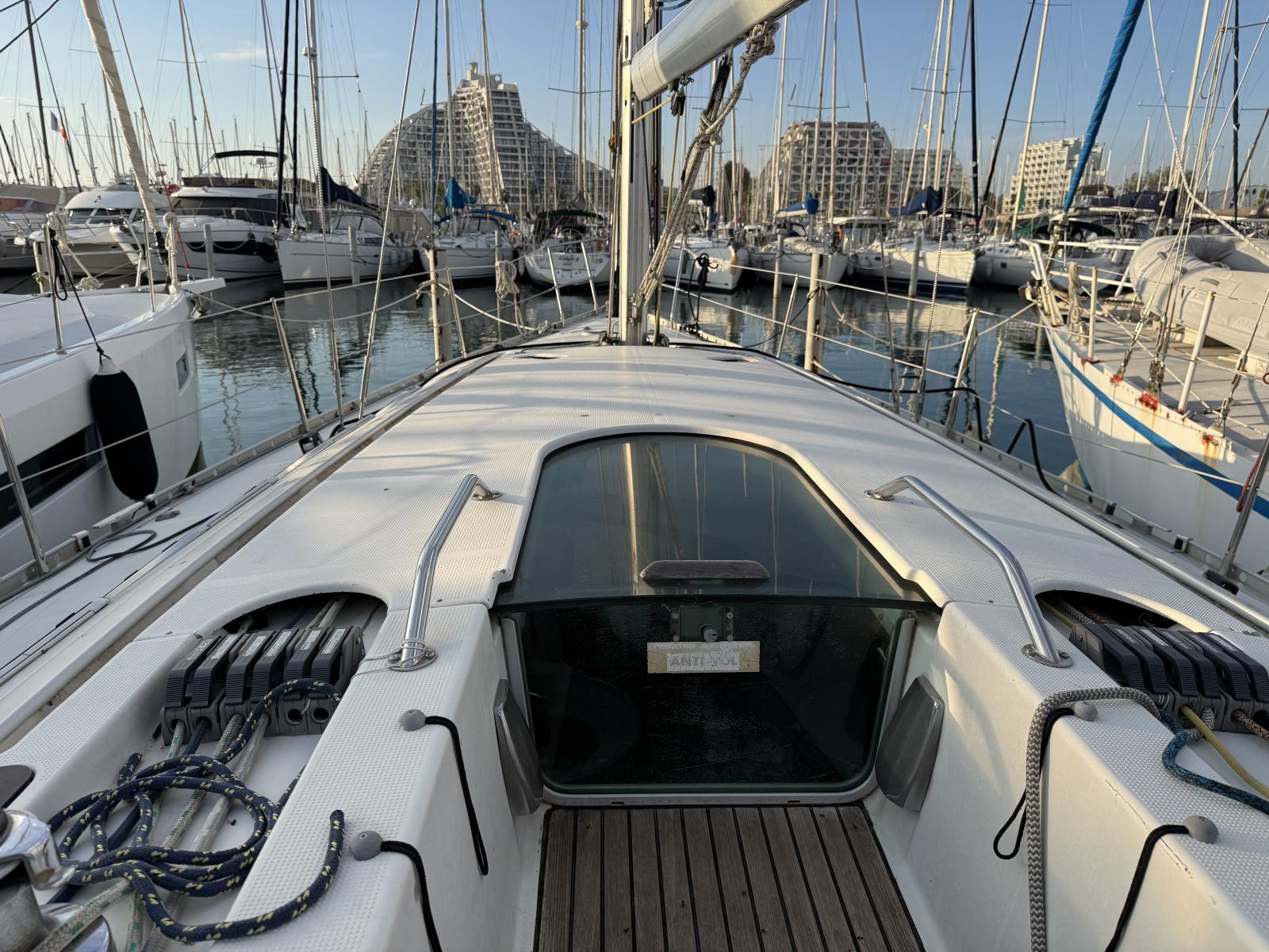 jzeeT_beneteau_first_41s5_la_grande_motteimg_8688.jpg