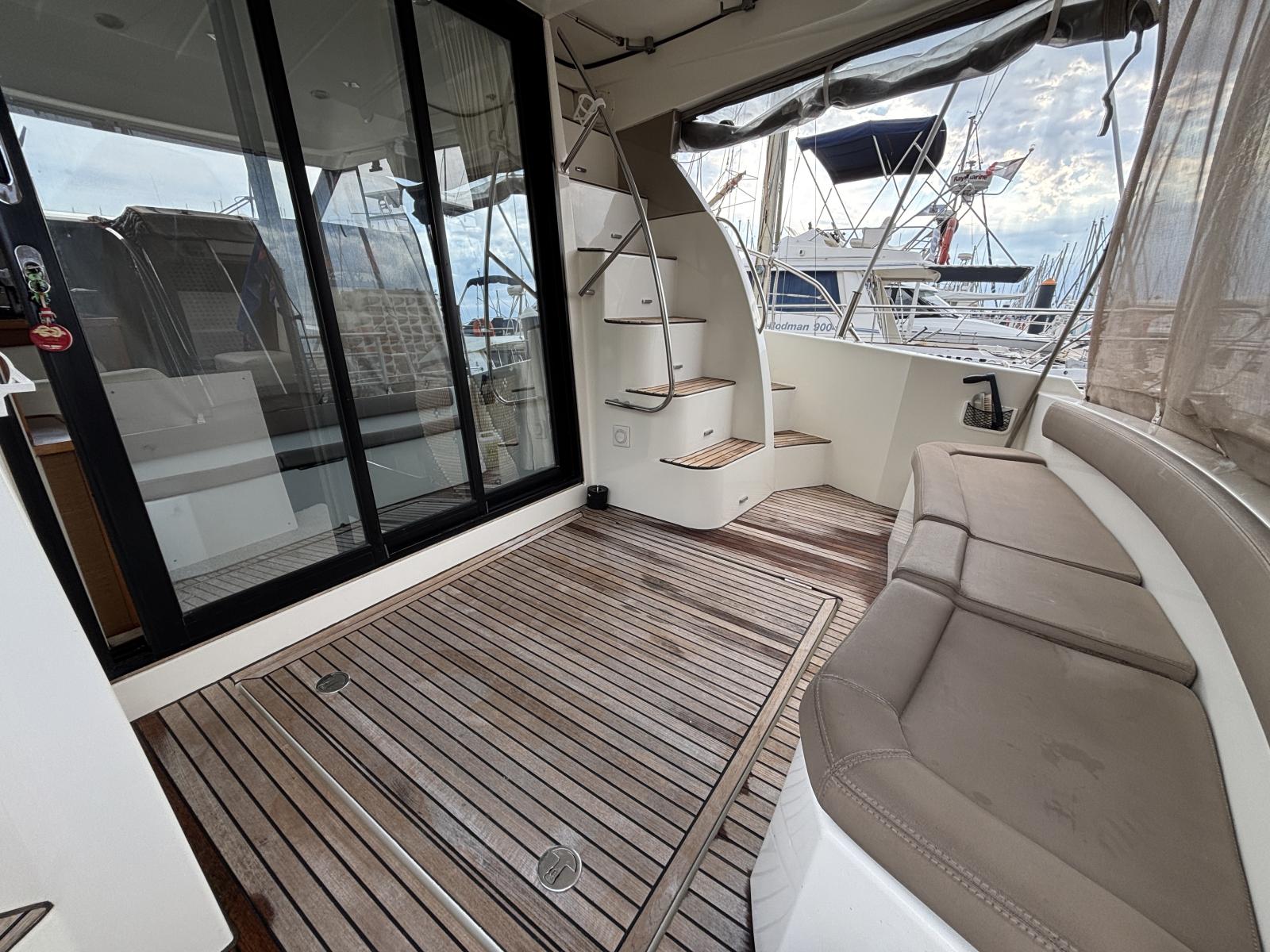 jeanneau_prestige_400_fly_-_la_grande_motte_44_.jpg