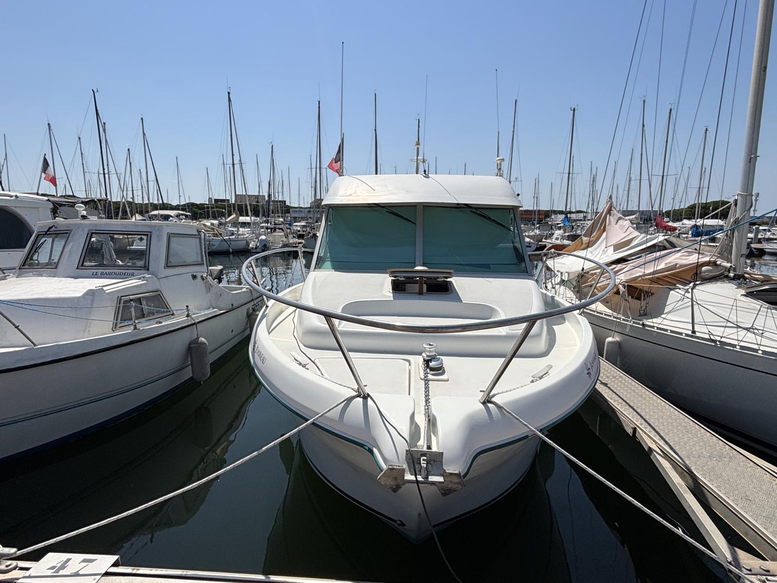 jeanneau_merry_fisher_750_cr_-_port_camargue_40_.jpg