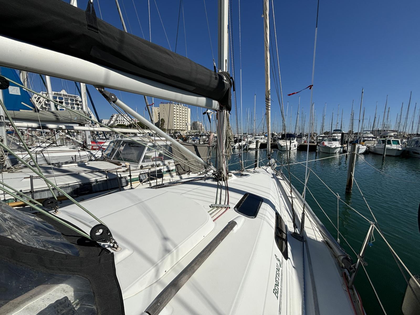 Ce3m2_beneteau_oceanis_321_-_la_grande_motte_105_.jpg