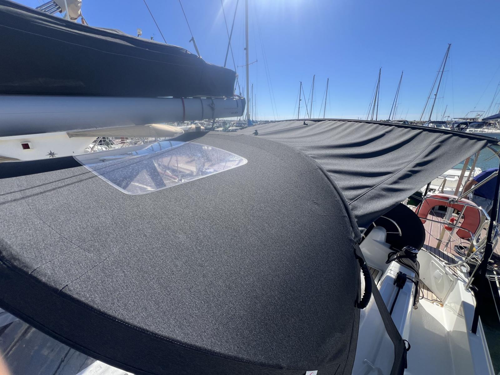 CgbvZ_sun_odyssey_380_la_grande_motteimg_6092.jpg