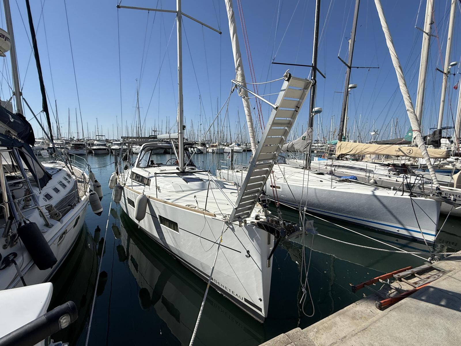 X9ZQi_oceanis_38_la_grande_motteimg_7308.jpg