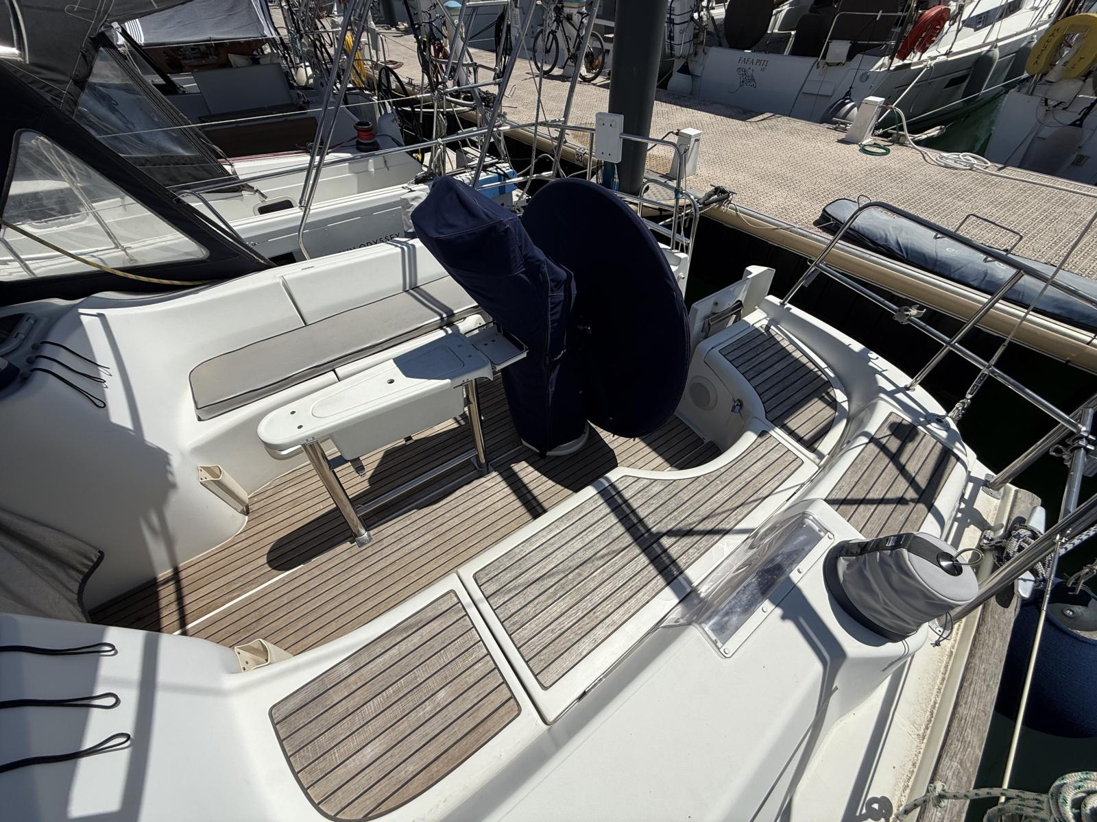 iFXXe_beneteau_oceanis_423_la_grande_motteimg_6452.jpg