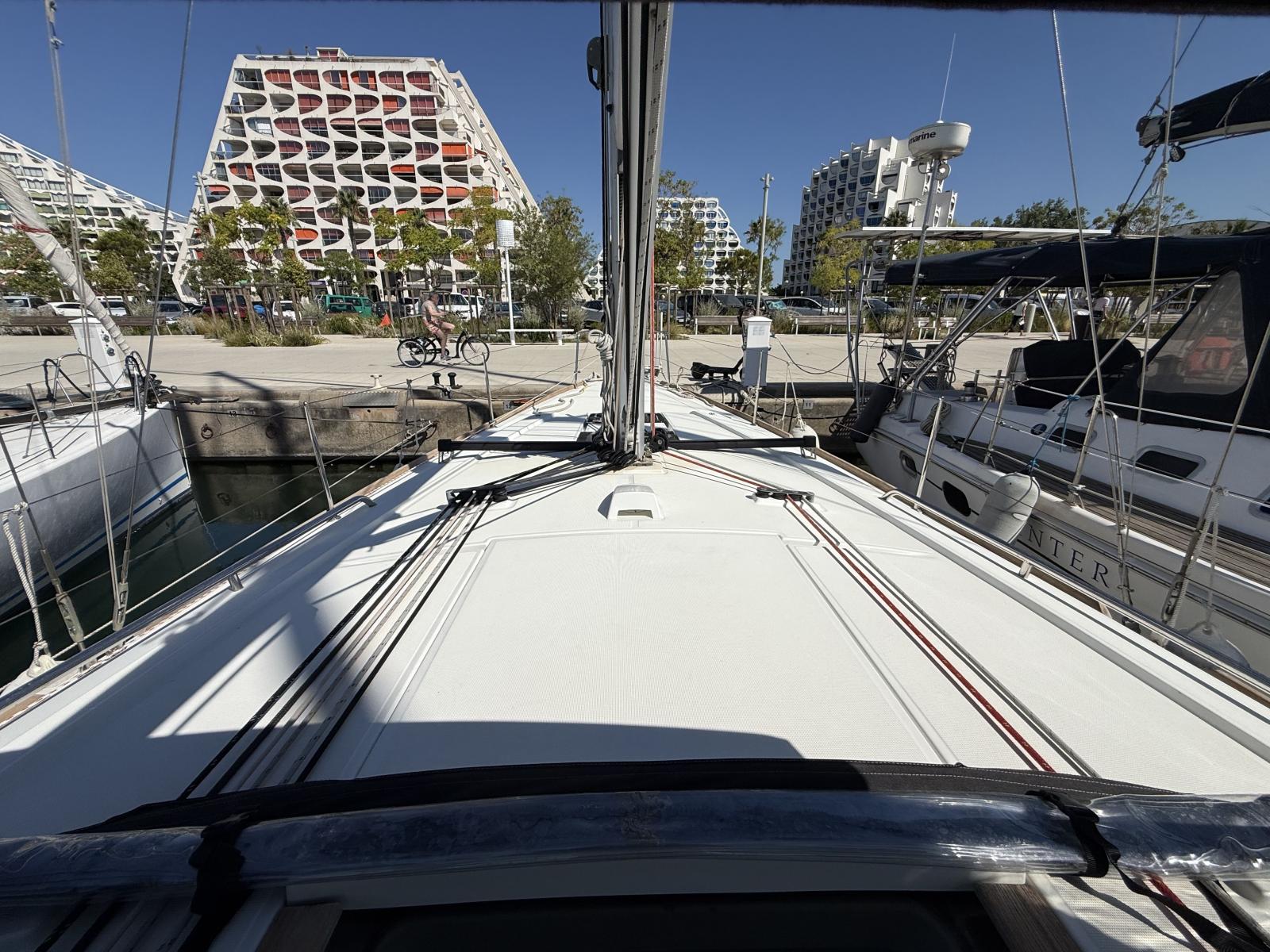 yJxaE_oceanis_38_la_grande_motteimg_7335.jpg