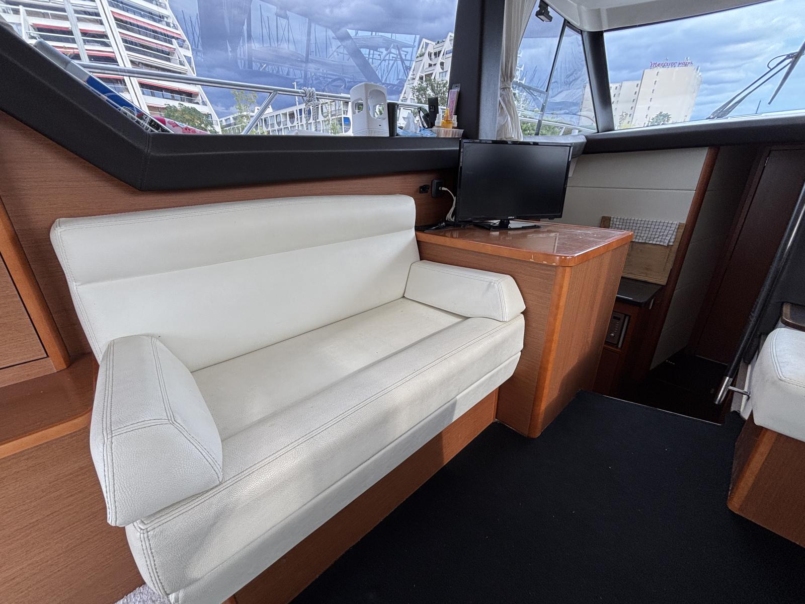 jeanneau_prestige_400_fly_-_la_grande_motte_61_.jpg