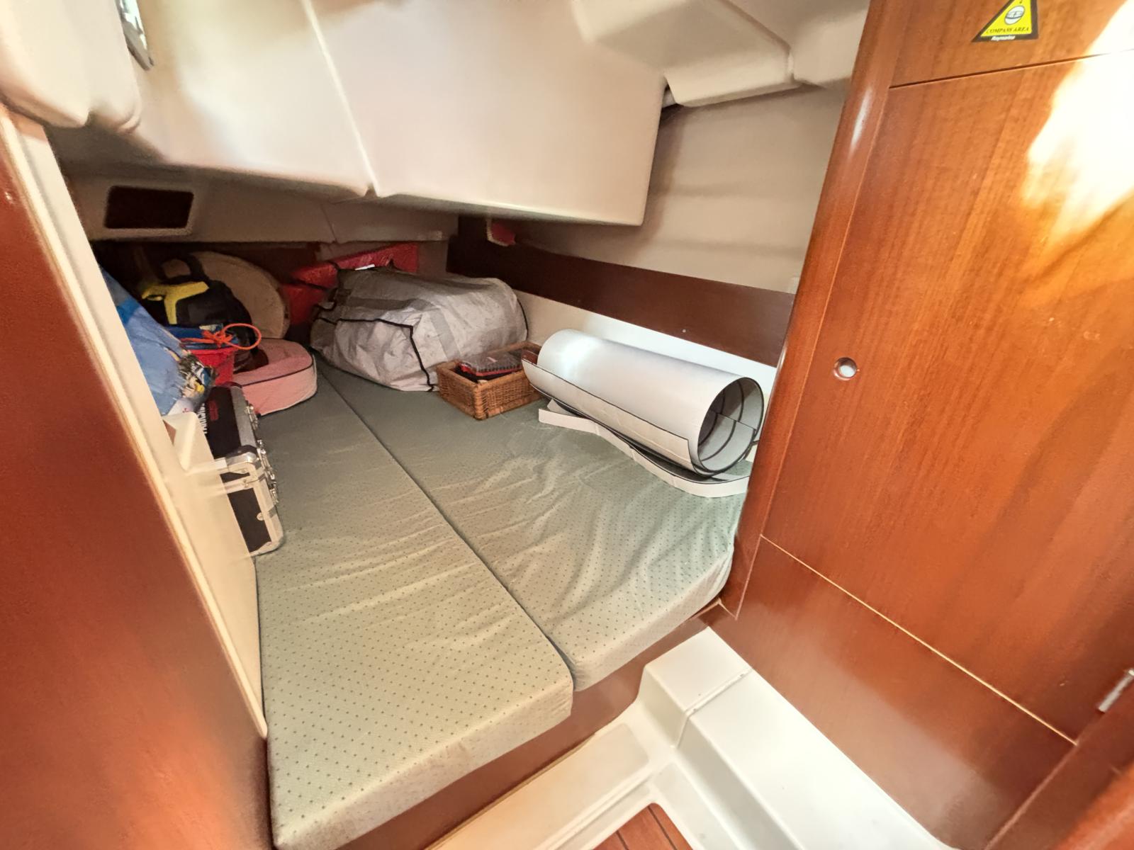 Ddhkv_beneteau_oceanis_321_-_la_grande_motte_91_.jpg