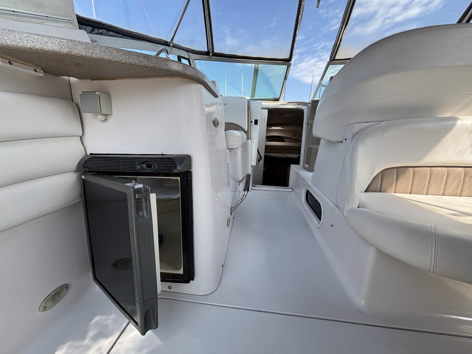 four_winns_328_vista_-_la_grande_motte_28_.jpg