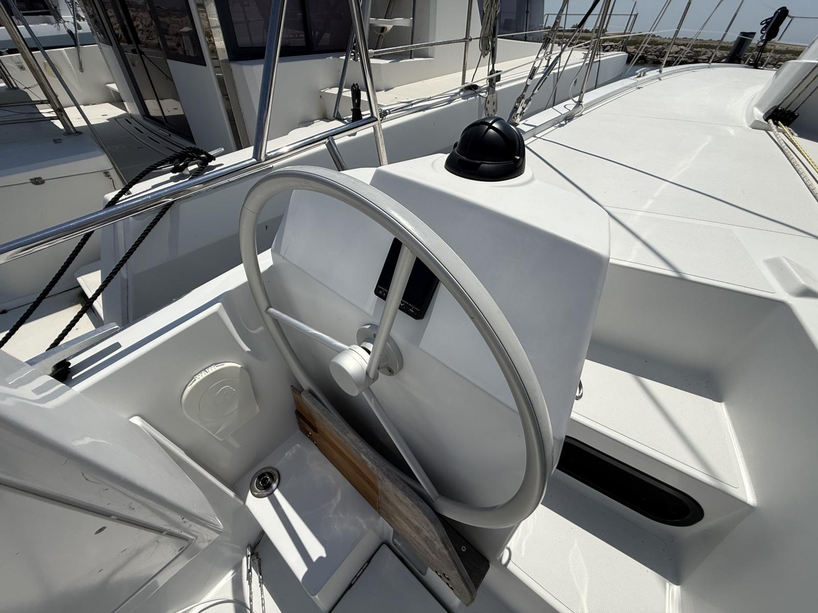 EBrDW_catamaran_bali_catsmart_la_grande_motteimg_7393.jpg