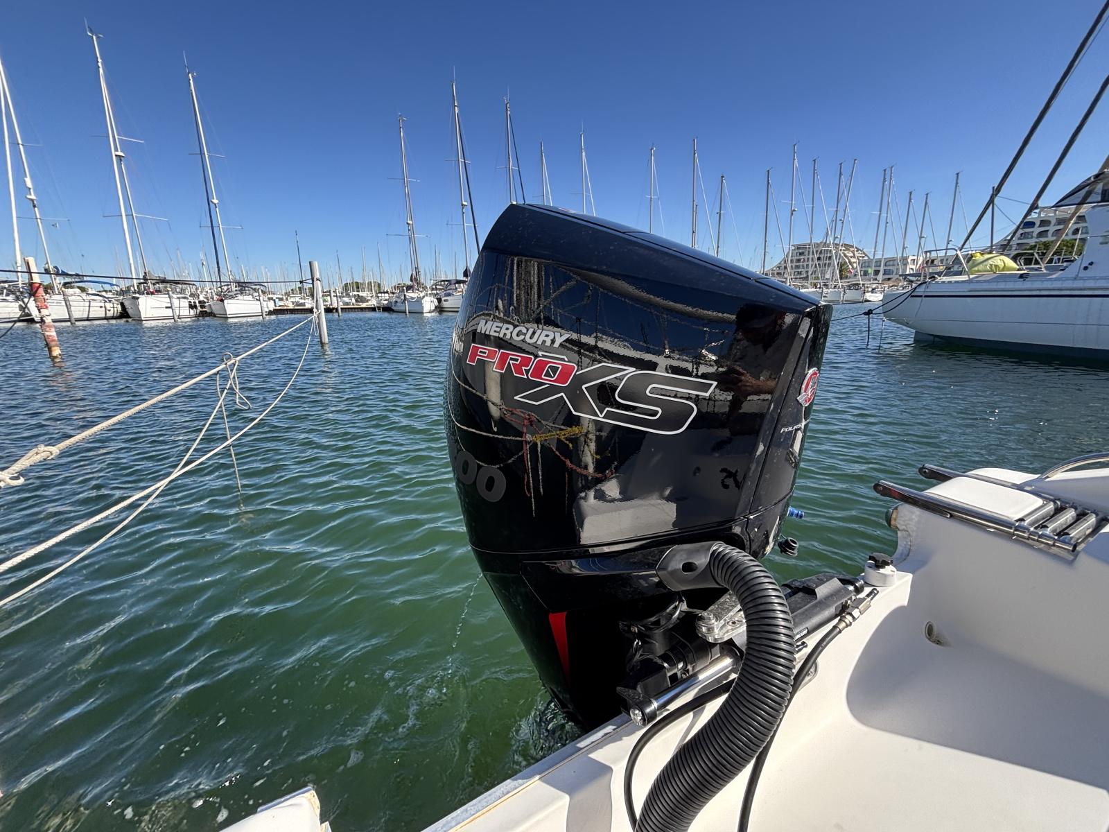 key_west_244_cc_blue_water_-_port_camargue_47_.jpg