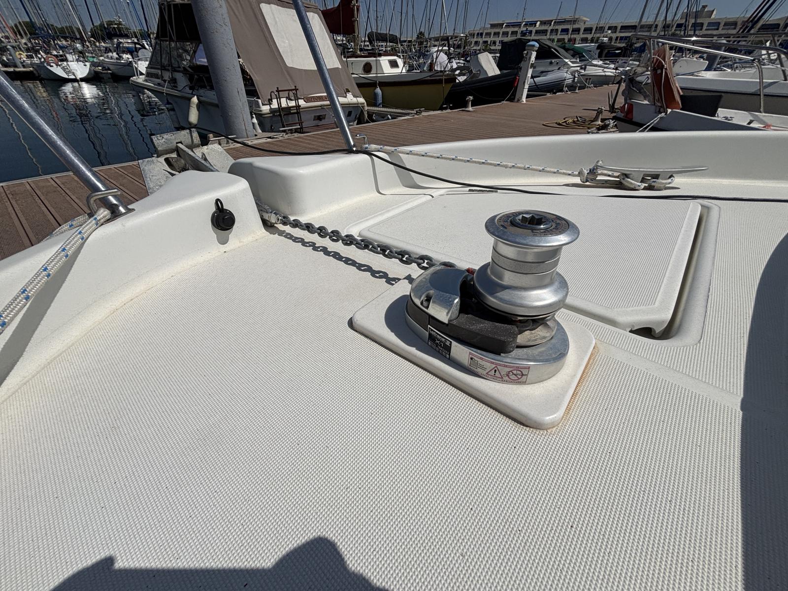 jeanneau_merry_fisher_750_cr_-_port_camargue_33_.jpg