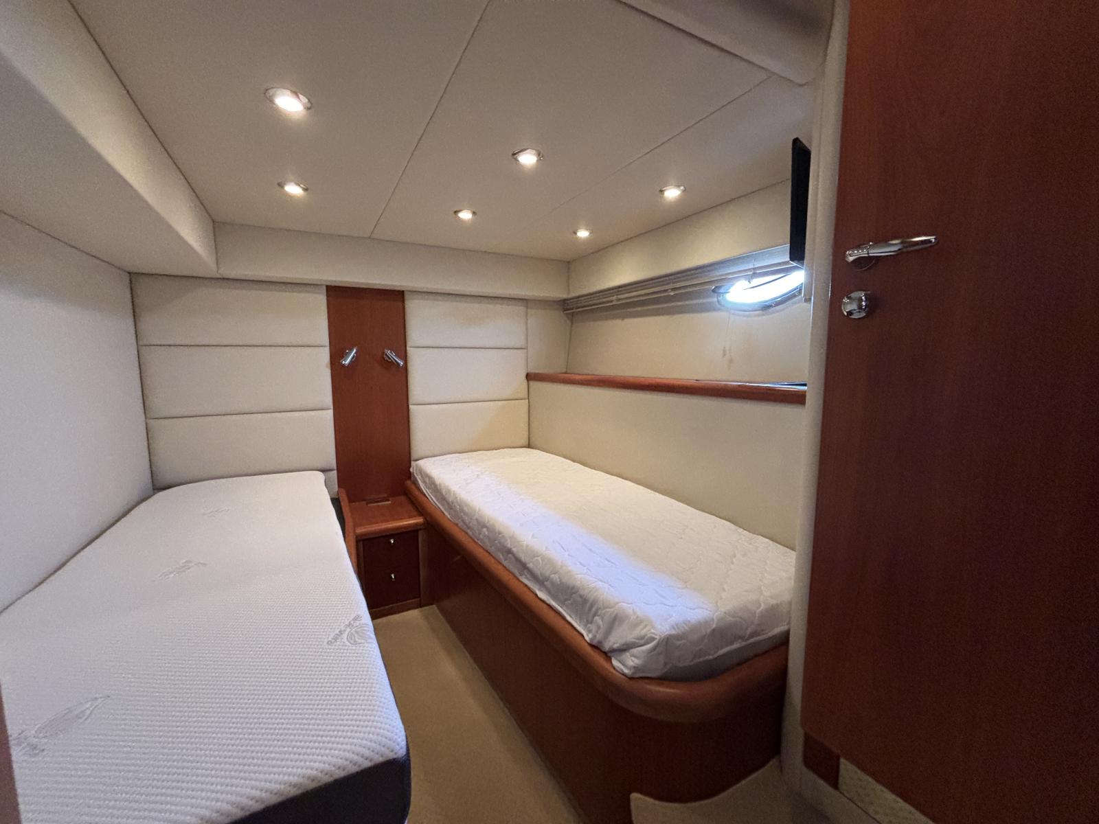 sunseeker_53_portofino_-_la_grande_motte_39_.jpg