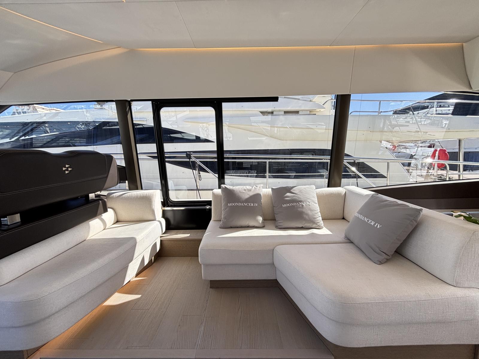 jeanneau_prestige_590_fly_-_la_grande_motte_12_.jpg