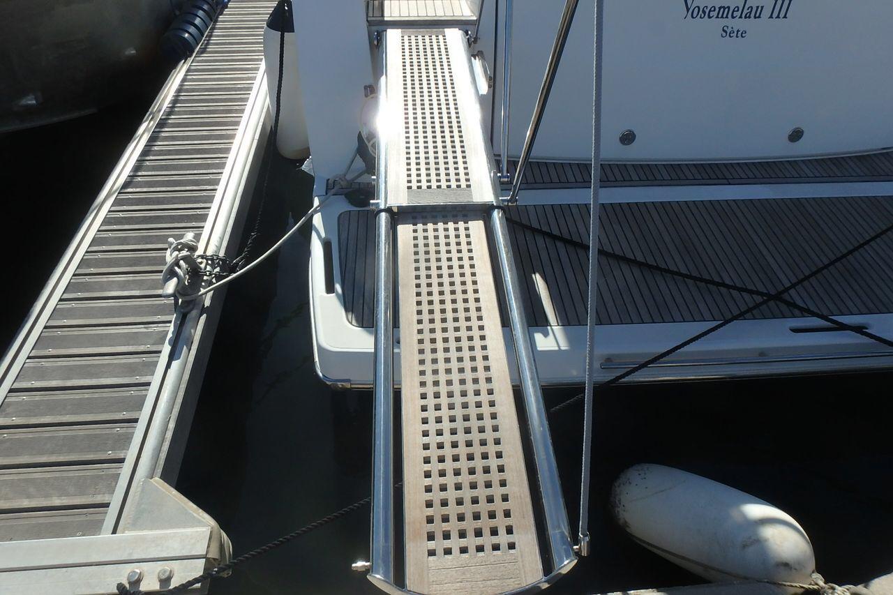 jeanneau_prestige_450_-_port_camargue_46_.jpg