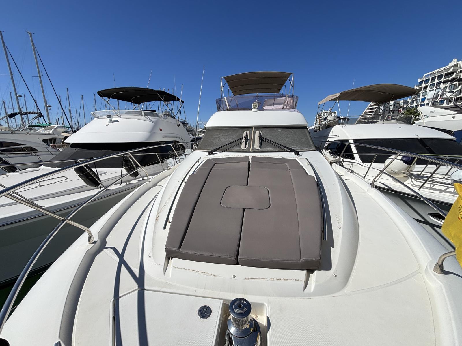 prestige_500_flybridge_-_la_grande_motte_10_.jpg