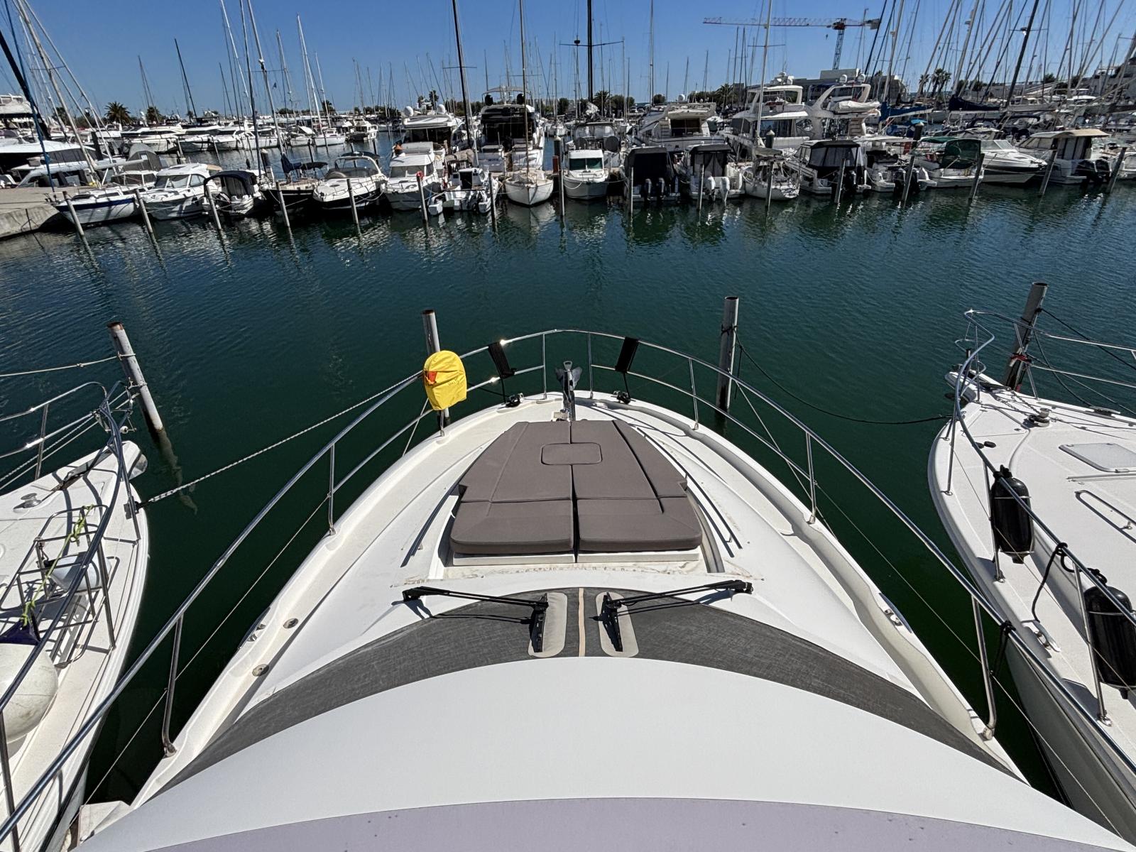 prestige_500_flybridge_-_la_grande_motte_25_.jpg
