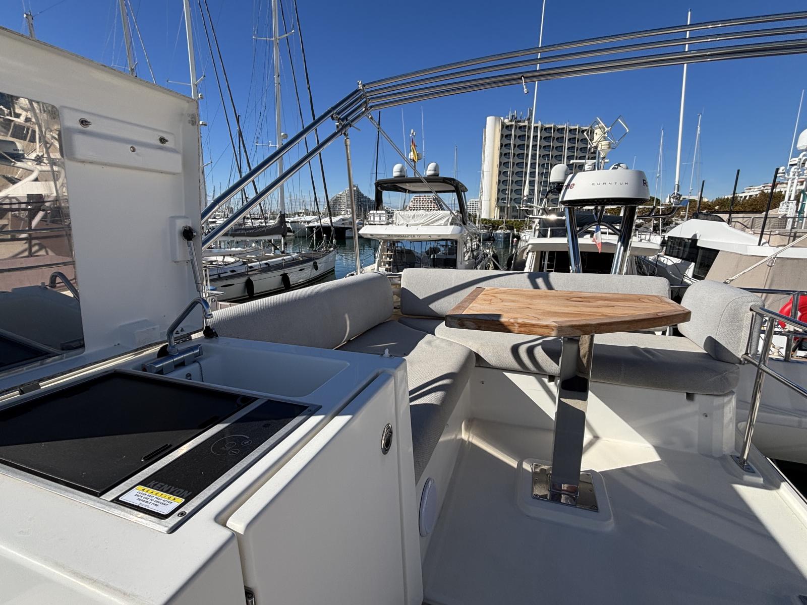 jeanneau_prestige_420_-_la_grande_motte_29_.jpg