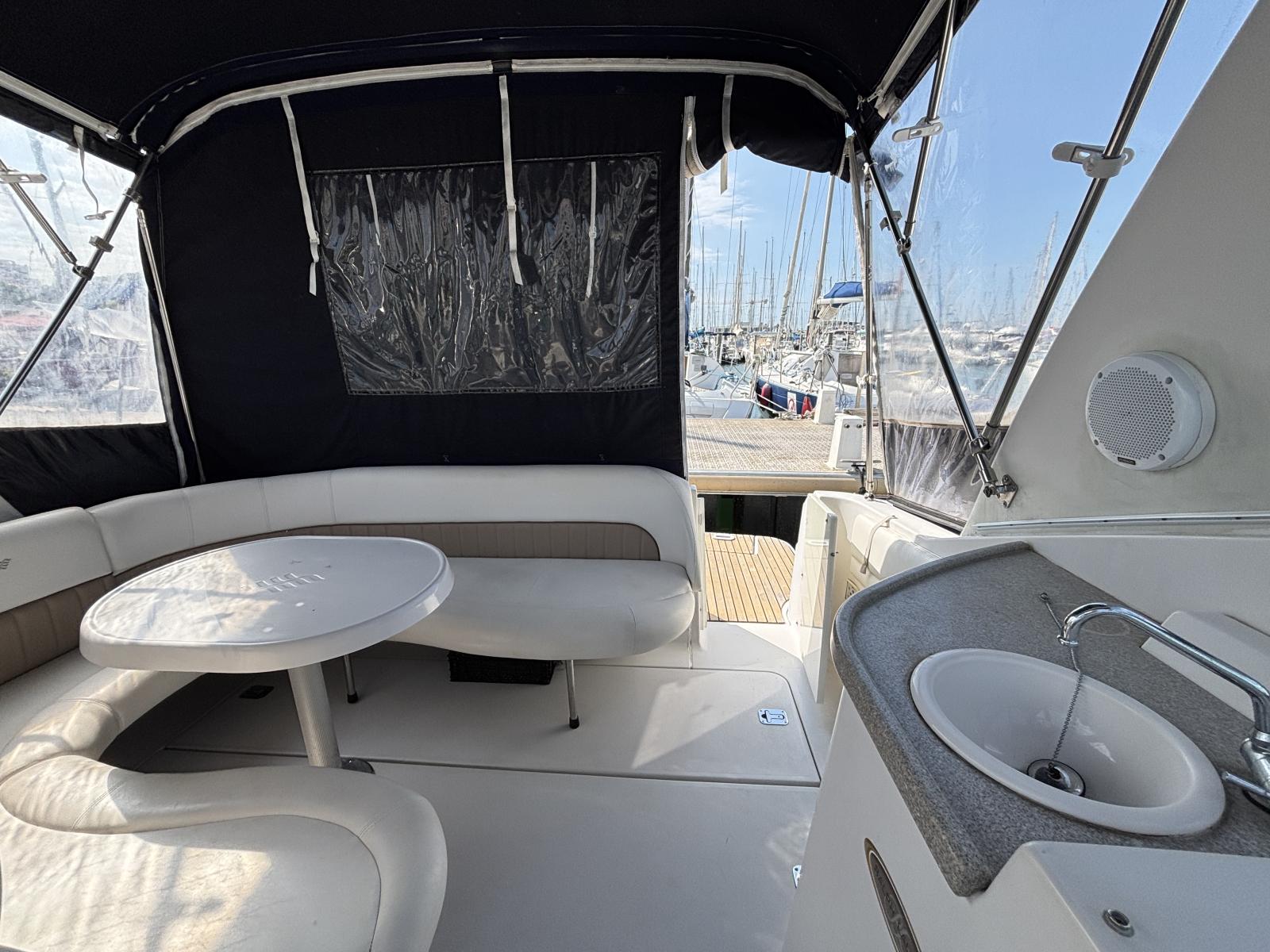 four_winns_328_vista_-_la_grande_motte_25_.jpg