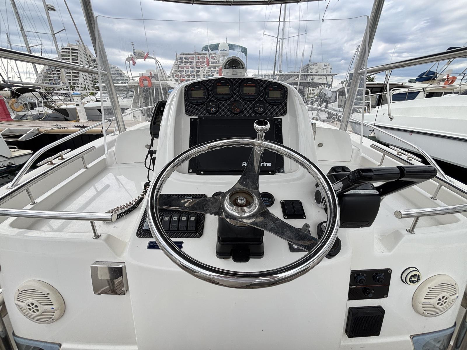white_shark_285_-_la_grande_motte_11_.jpg