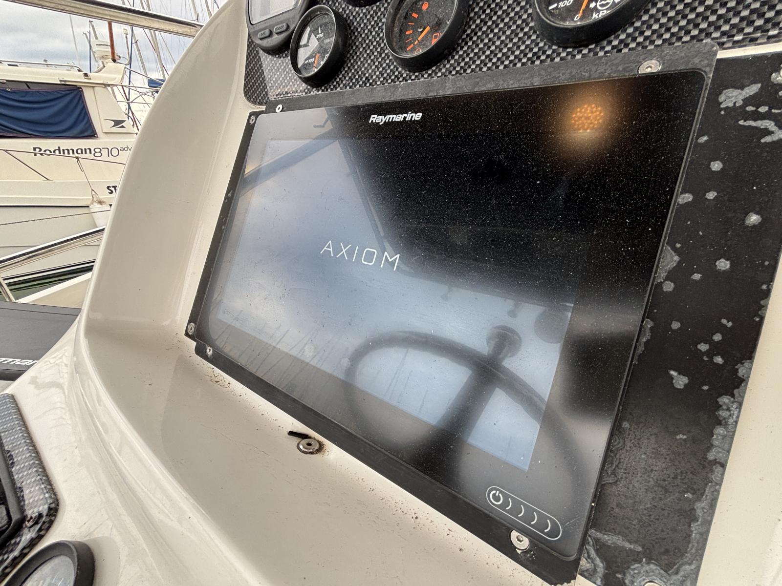 white_shark_285_-_la_grande_motte_17_.jpg