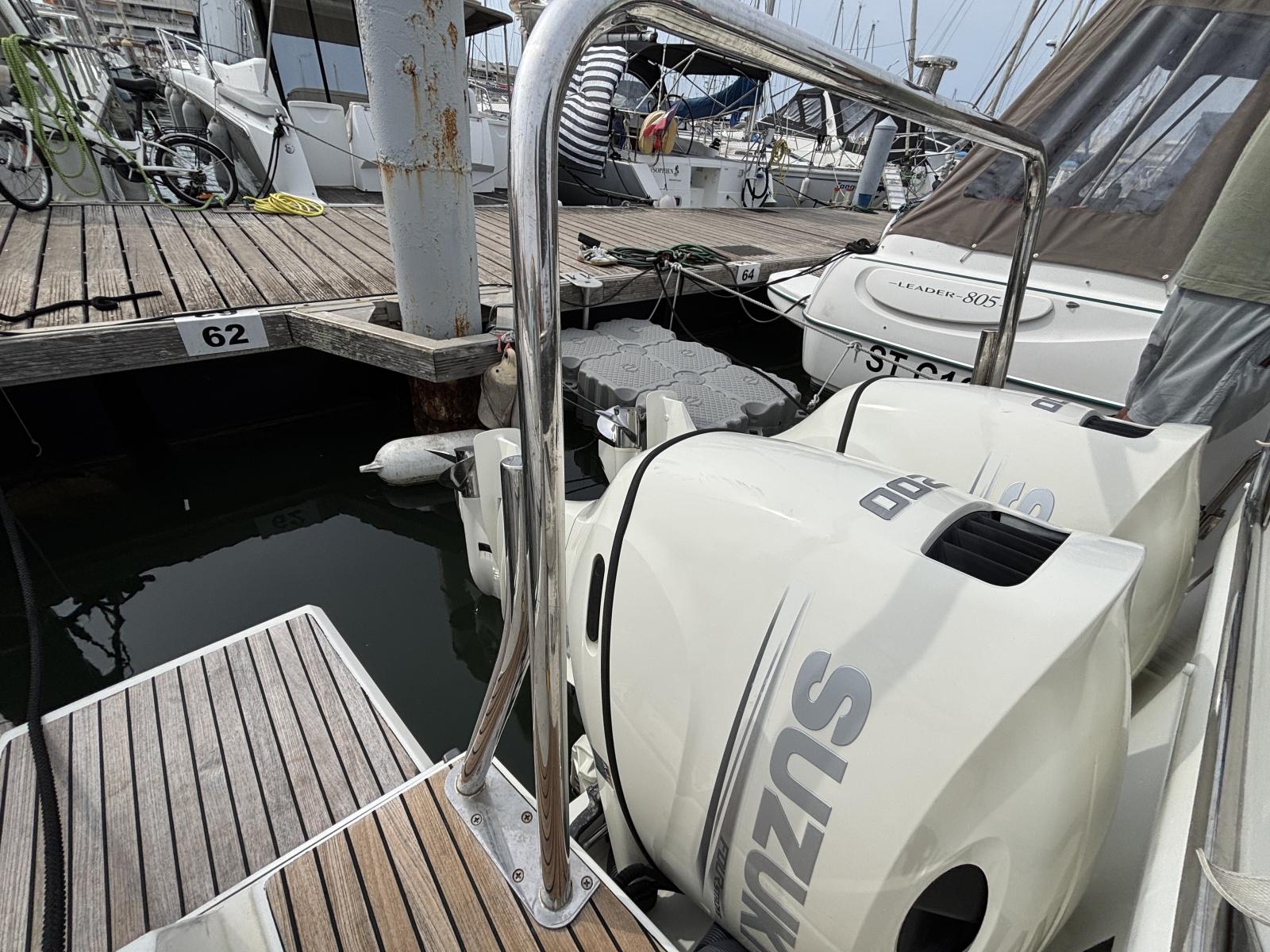 beneteau_flyer_8.8_sundeck_-_port_camargue_12_.JPG