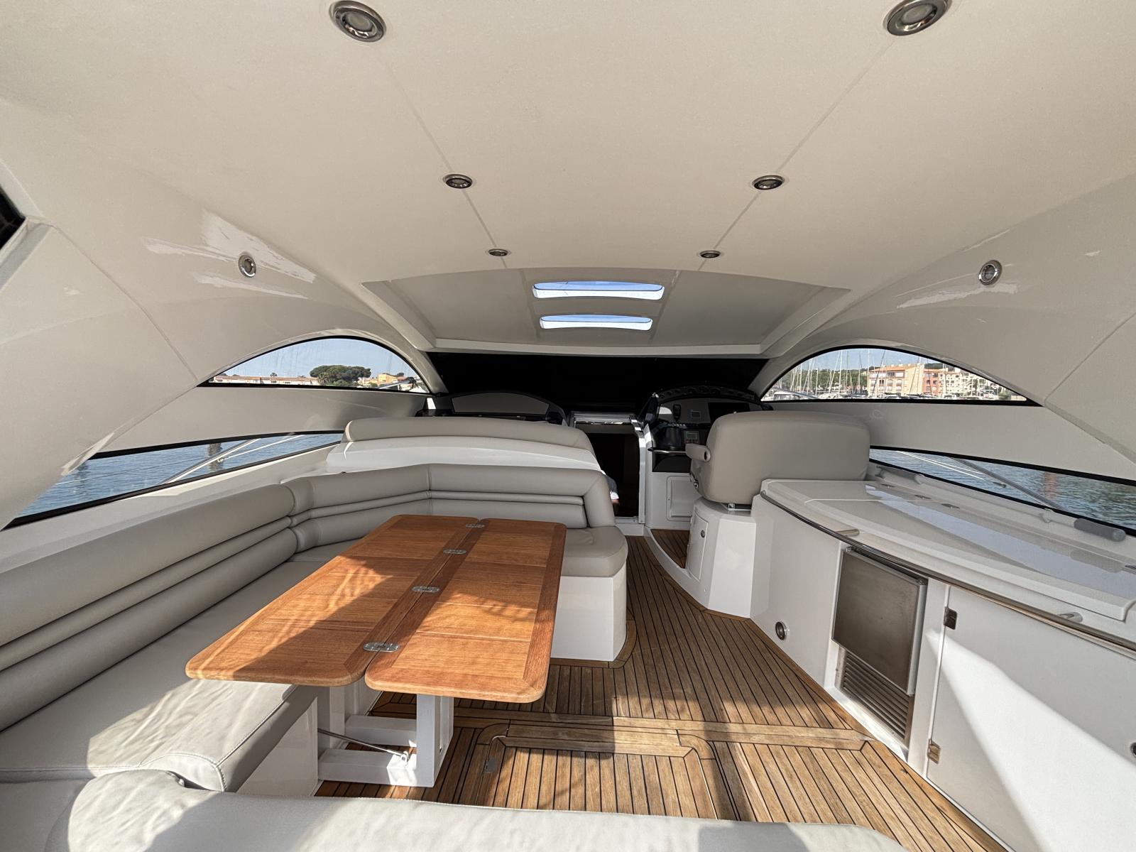 sunseeker_53_portofino_-_la_grande_motte_56_.jpg