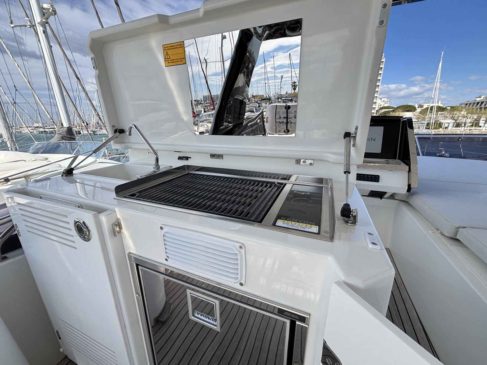 jeanneau_prestige_590_fly_-_la_grande_motte_61_.jpg