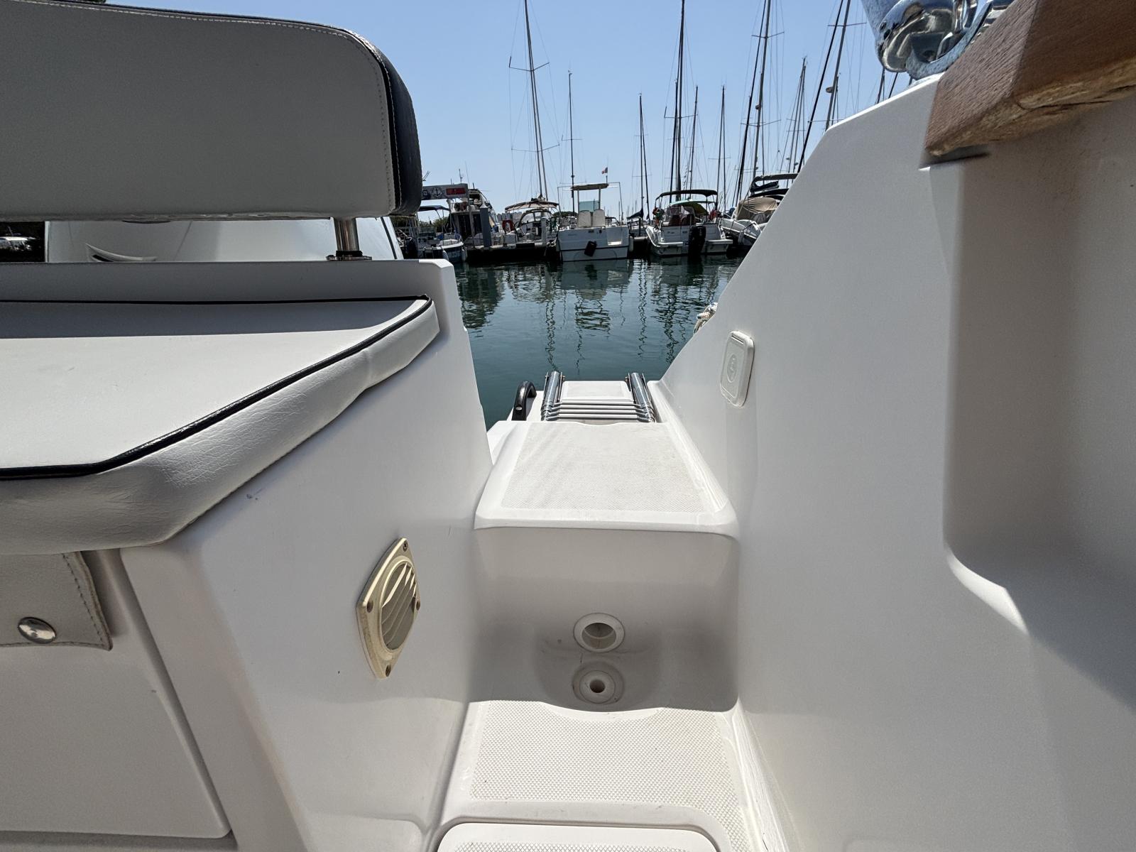 ranieri_22_clf_-_port_camargue_24_.jpg