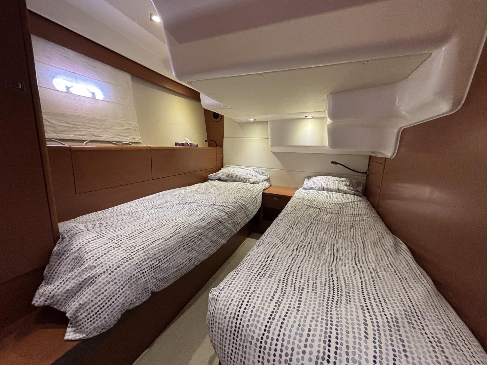 jeanneau_prestige_400_fly_-_la_grande_motte_16_.jpg