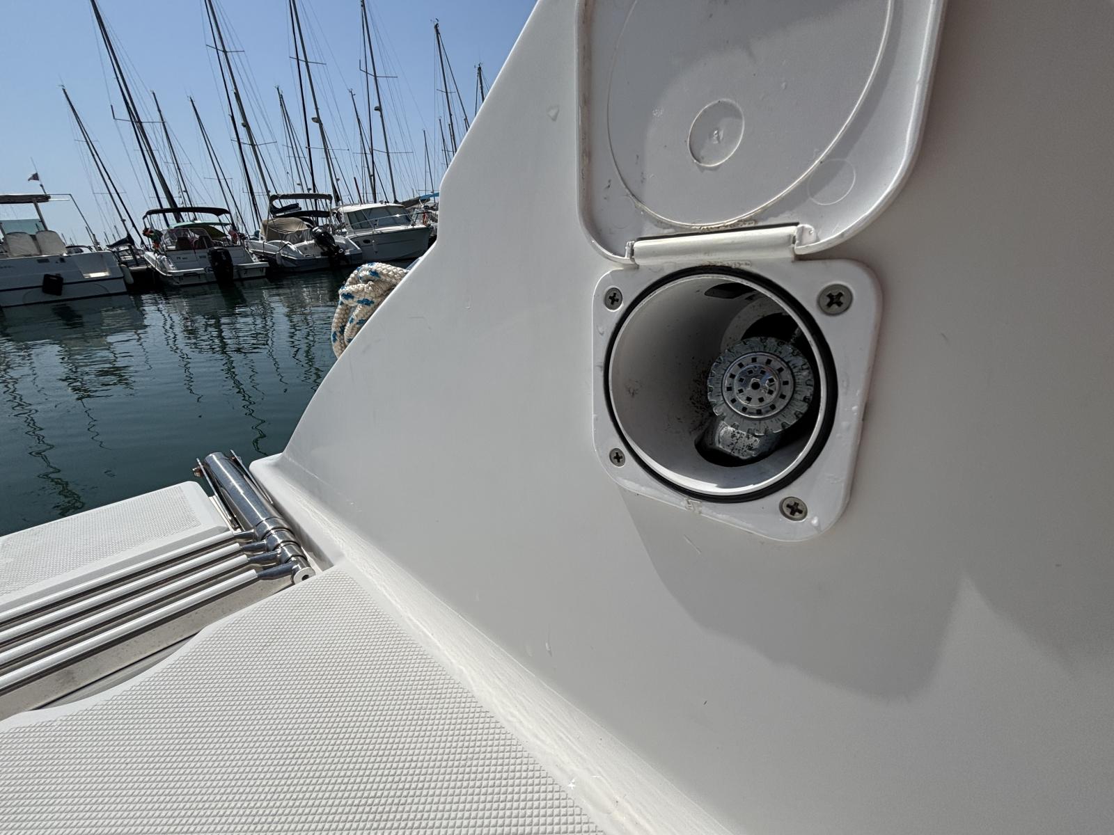 ranieri_22_clf_-_port_camargue_27_.jpg