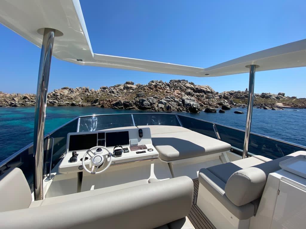jeanneau_prestige_680_-_la_grande_motte_16_.jpg