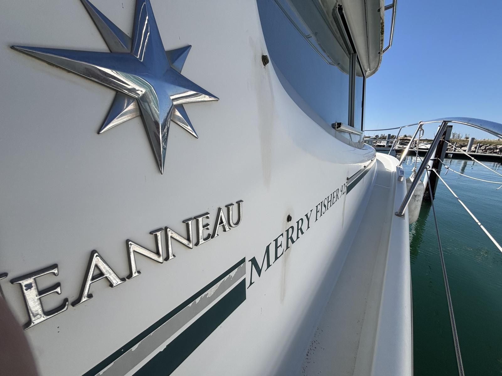 jeanneau_merry_fisher_925_-_port_camargue_38_.jpg